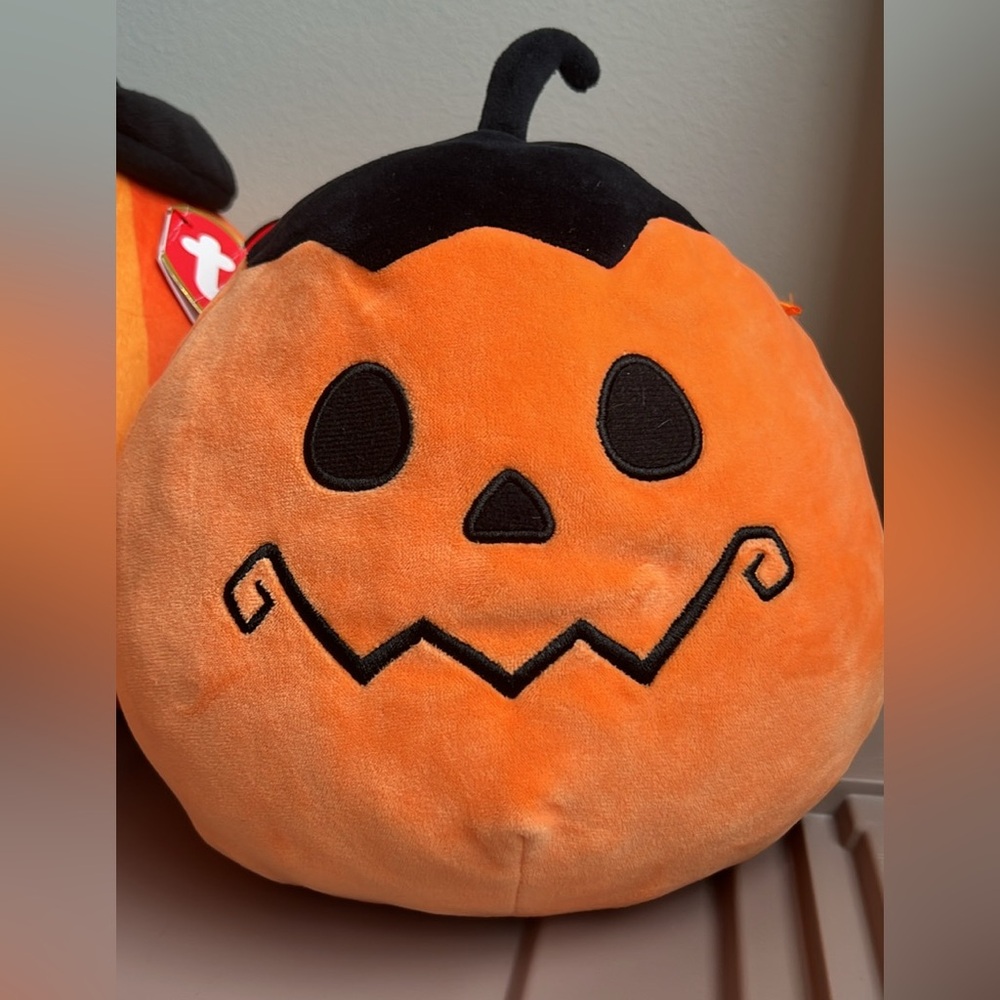 Squishmallows Halloween 10.5" Paige the Pumpkin Plush Kellytoy Jack-o-lantern